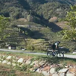 Dimora Perla Di - Spacious Wine Estate Retreat Near Bernina Express Villa di Tirano