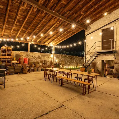 Dimora Perla Di - Spacious Wine Estate Retreat Near Bernina Express *