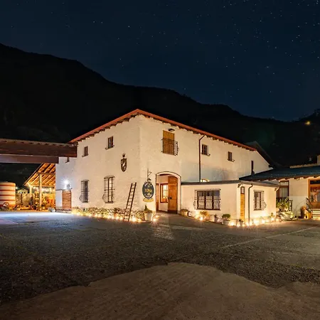 Dimora Perla Di - Spacious Wine Estate Retreat Near Bernina Express
