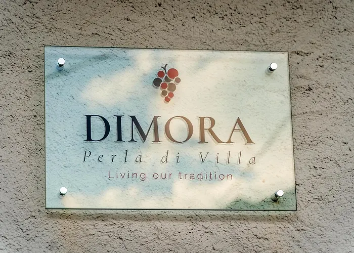 Dimora Perla Di - Historical Wine Retreat Near Bernina Express